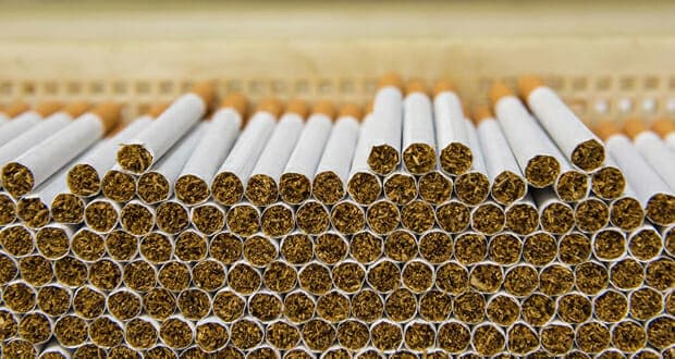 Consommation: La Suisse exporte vers l’Afrique des cigarettes plus toxiques que celles fumées en Europe