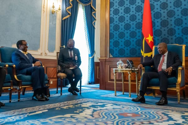 Africa Road Builders : le président angolais João Lourenco, lauréat du trophée Babacar Ndiaye 2025 Abidjan