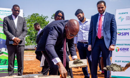 Afreximbank et Arise IIP commencent la construction du Centre africain d’assurance qualité à la Zone Industrielle de GloDjigbé (GDIZ) Bénin pour stimuler le commerce intra-africain : Une collaboration historique entre Afreximbank et ARISE IIP