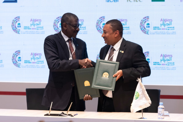 La Société Islamique pour l’Assurance des Investissements et le Crédit à l’Exportation (SIACE) et la Banque Nigériane d’Exportation et d’Importation (NEXIM) du Nigéria forment un partenariat stratégique pour l’assurance du crédit à l’exportation et de l’investissement au Nigéria