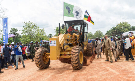 République centrafricaine : le président Faustin-Archange Touadéra lance les travaux de construction de la route Gouga-Mbaïki-Bangui, longue de 221 kilomètres