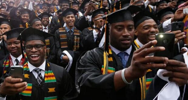 Harvard: Une bourse de 150 000 dollars pour inciter les étudiants à poursuivre leur carrière en Afrique